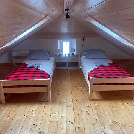 Amani Modern Apartment Лумбарда Екстериор снимка